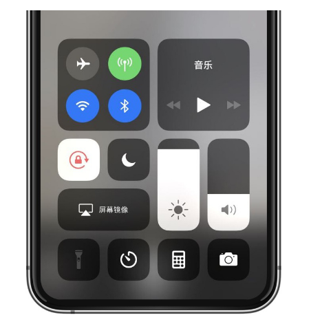 雷波苹果14维修店分享iPhone 14手电筒按键灰了怎么办 